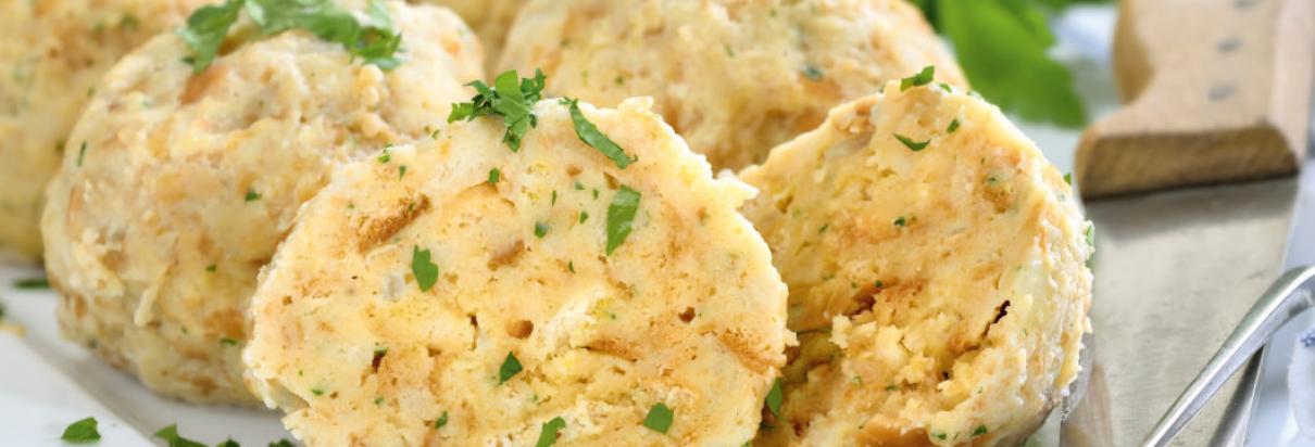 Bread dumplings